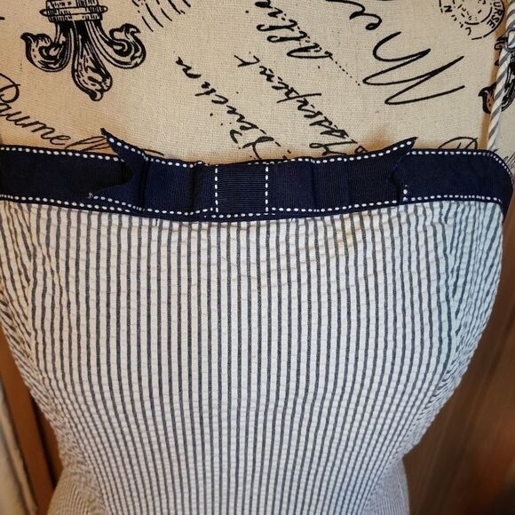 𝅺Isaac Mizrahi blue and white striped lined midi dress sz 12 - Picture 2 of 10